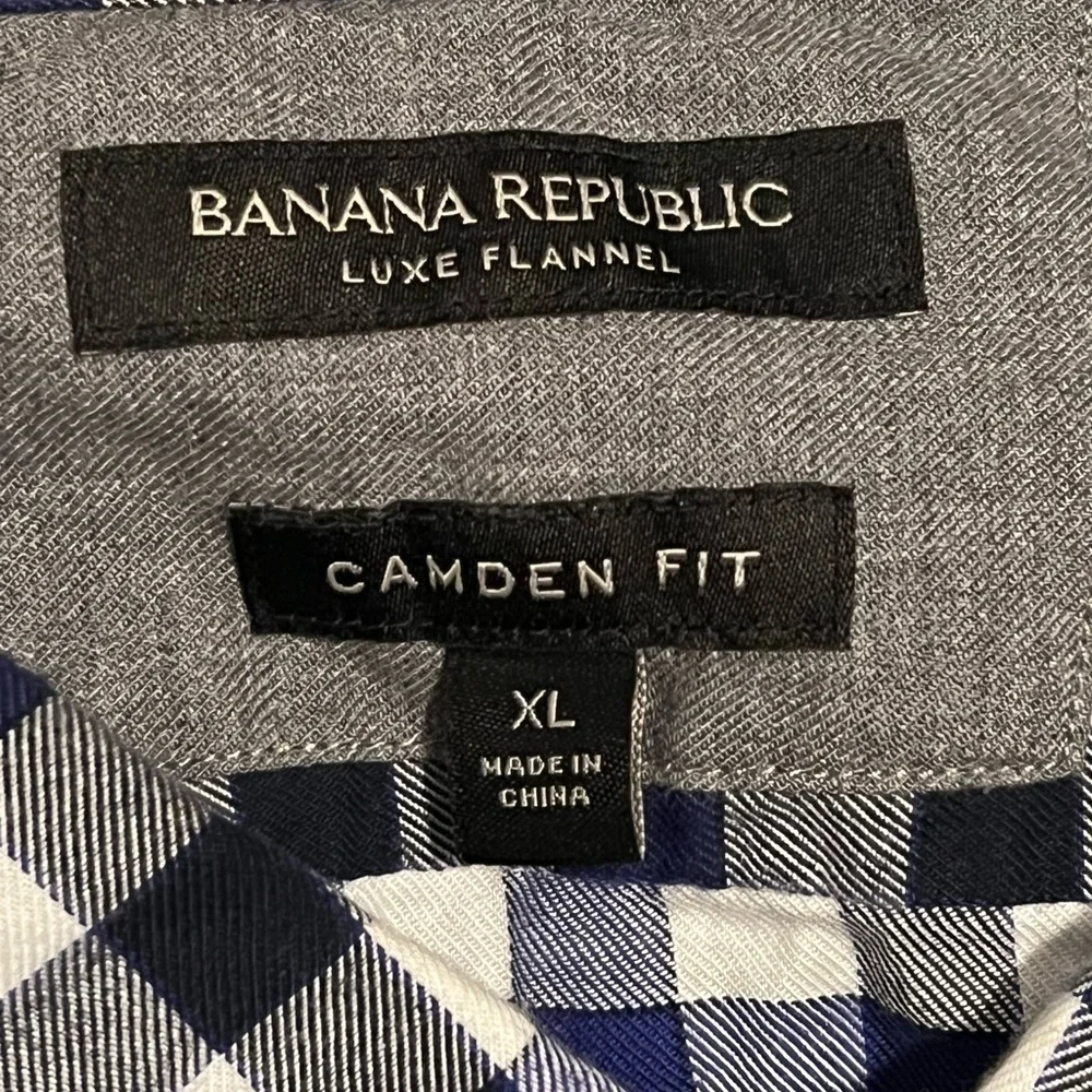 Banana Republic Men’s XL Flannel Camden Fit Button Up Shirt Plaid Blue X Large
